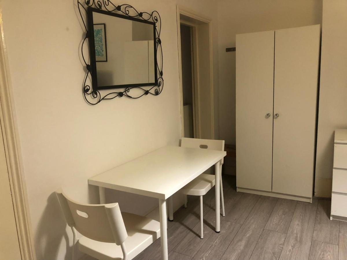 Oyo 94 Bricklane Studio Flats Hotell London Eksteriør bilde