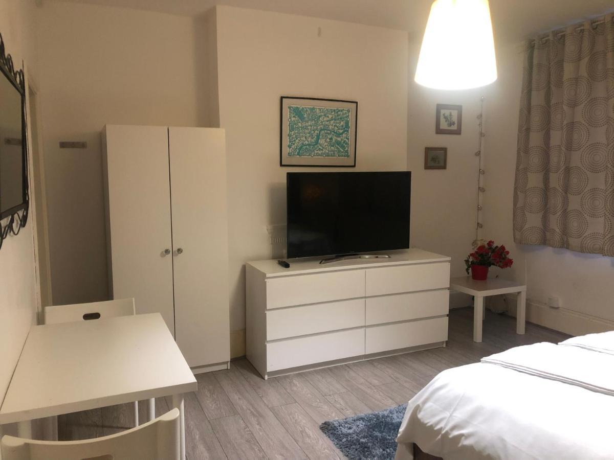 Oyo 94 Bricklane Studio Flats Hotell London Eksteriør bilde